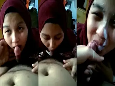 Bokep Indo Sepong Crot Muka Cewek Jilbab poster